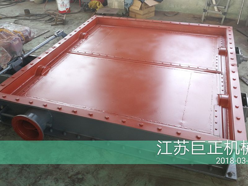 方形擋板門（寬9m）完工，準備發(fā)貨
