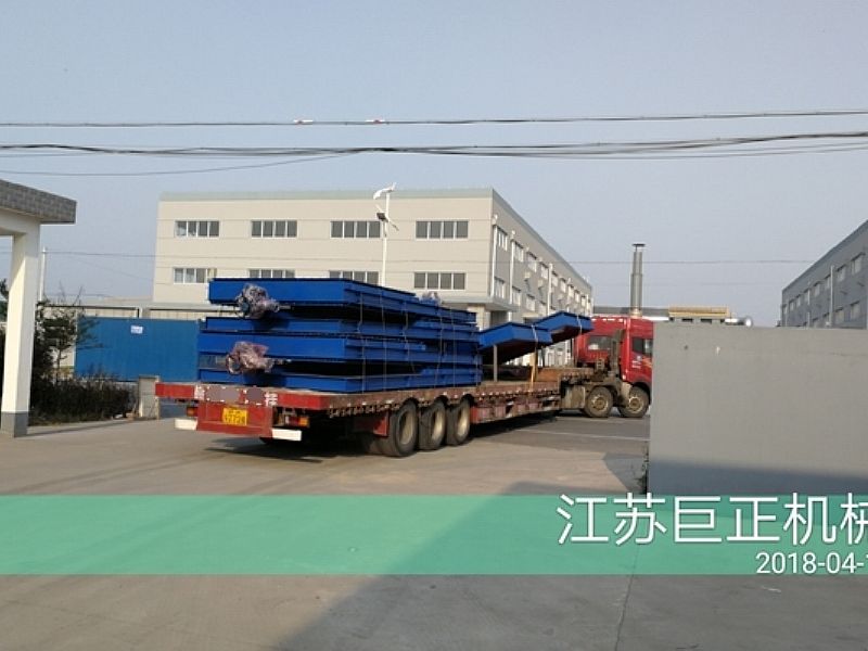 方形擋板門（寬11M）完工，發(fā)貨了
